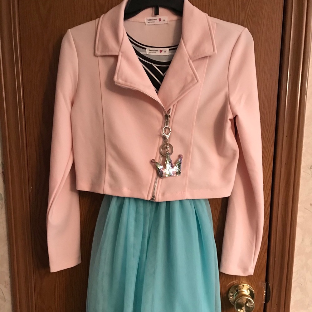 Stylish pre-teen dress
